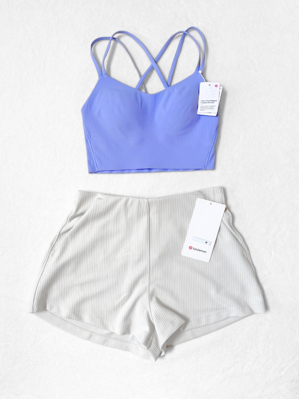 NWT Lululemon Like a Cloud Bra + Softstreme Shorts Set – Lilac/Bone – Size 4